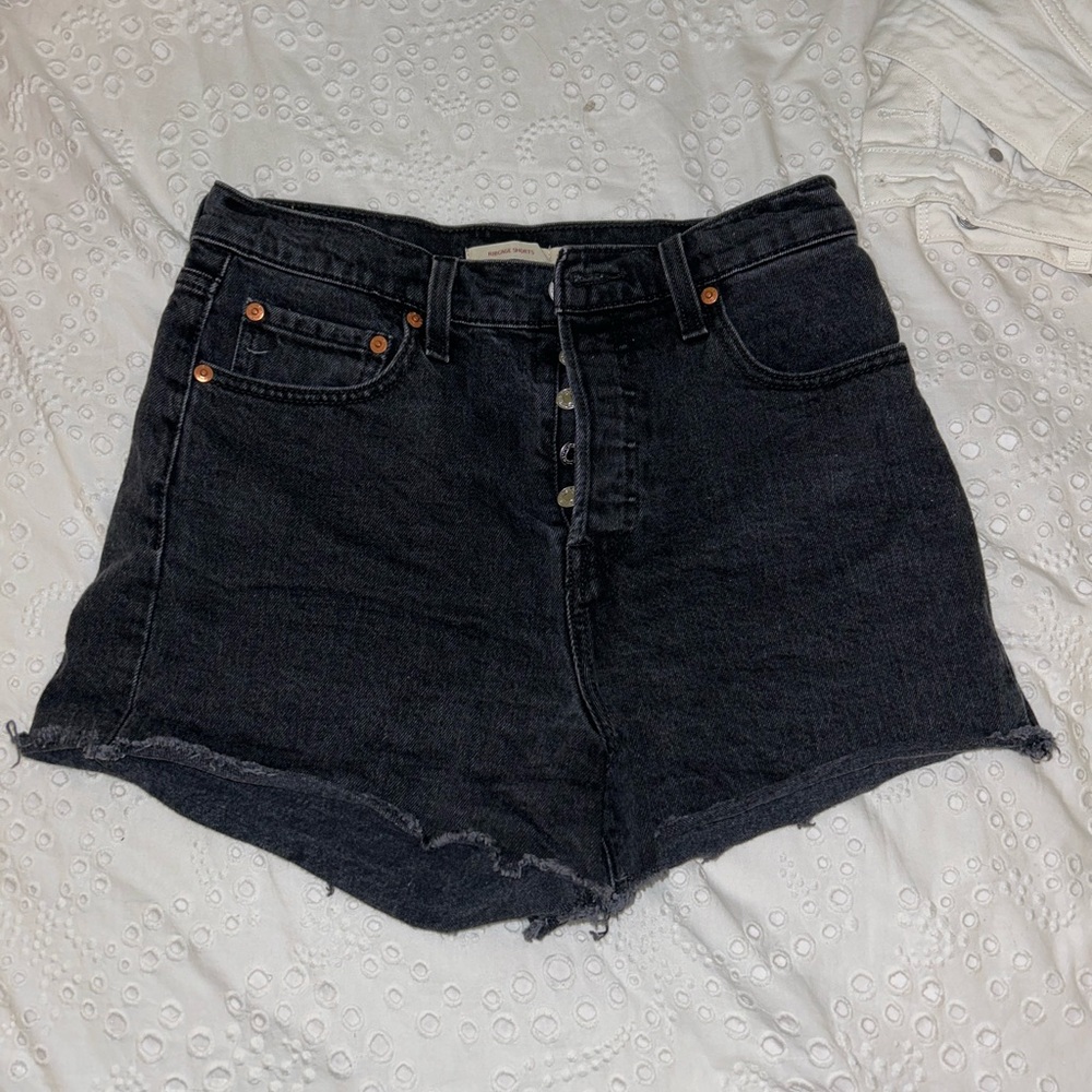 Levi's® Premium
RIBCAGE WOMEN'S SHORTS